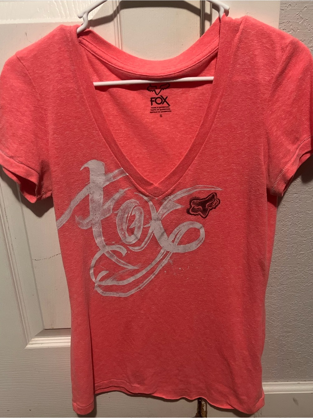 Fox Coral V-Neck Logo Tee